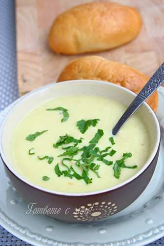 Крем супа от праз с картофи